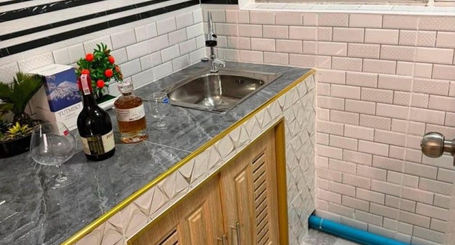 For sale 1 bed condo in Bang Sao Thong, Samut Prakan