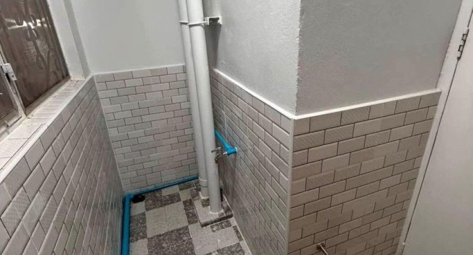 For sale 1 bed condo in Bang Sao Thong, Samut Prakan