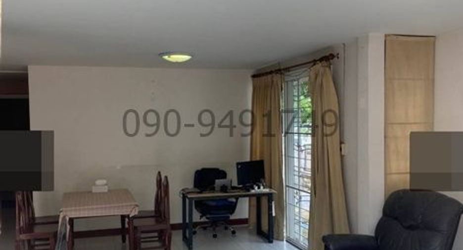 Haus zur Miete mit 4 Zimmer in Khlong Sam Wa, Bangkok