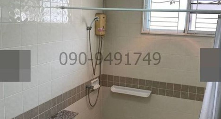 Haus zur Miete mit 4 Zimmer in Khlong Sam Wa, Bangkok