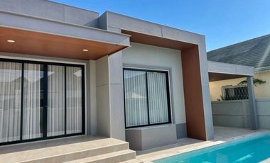 Продажа 4 спальни вилла в Банг Ламунг, Чонбури