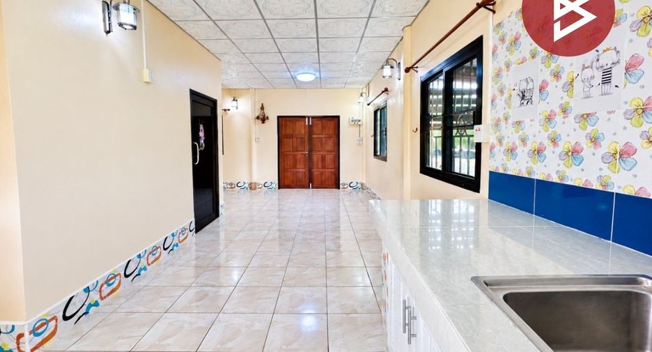 Продажа 1 кровать дом в Krathum Baen, Самутсакхон