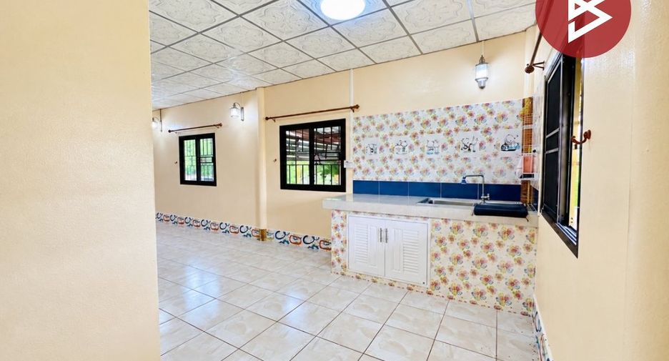 Продажа 1 кровать дом в Krathum Baen, Самутсакхон