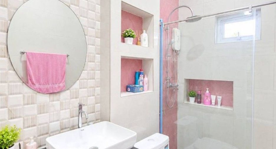 For sale 3 bedrooms house in Mueang Ratchaburi, Ratchaburi
