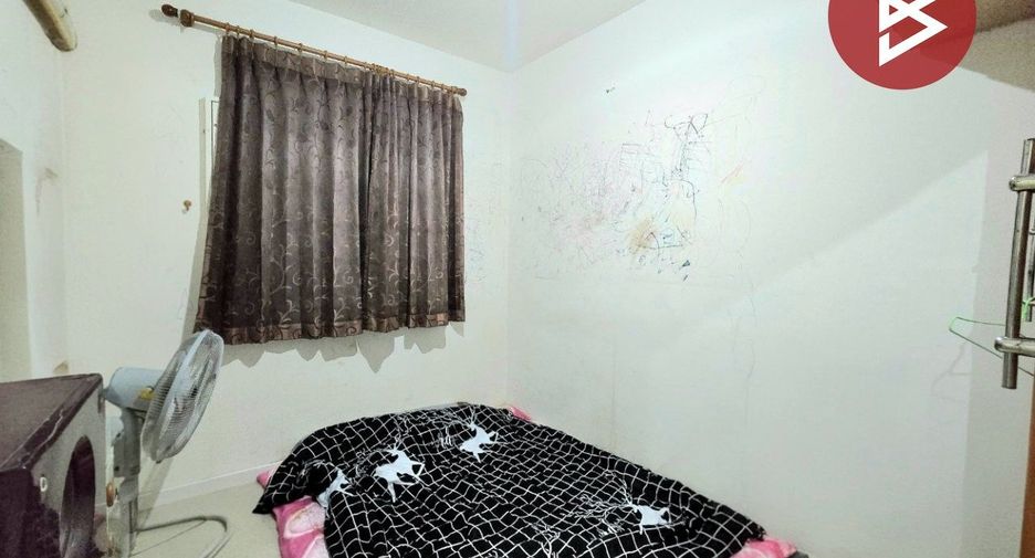 For sale 3 bedrooms townhouse in Phra Samut Chedi, Samut Prakan