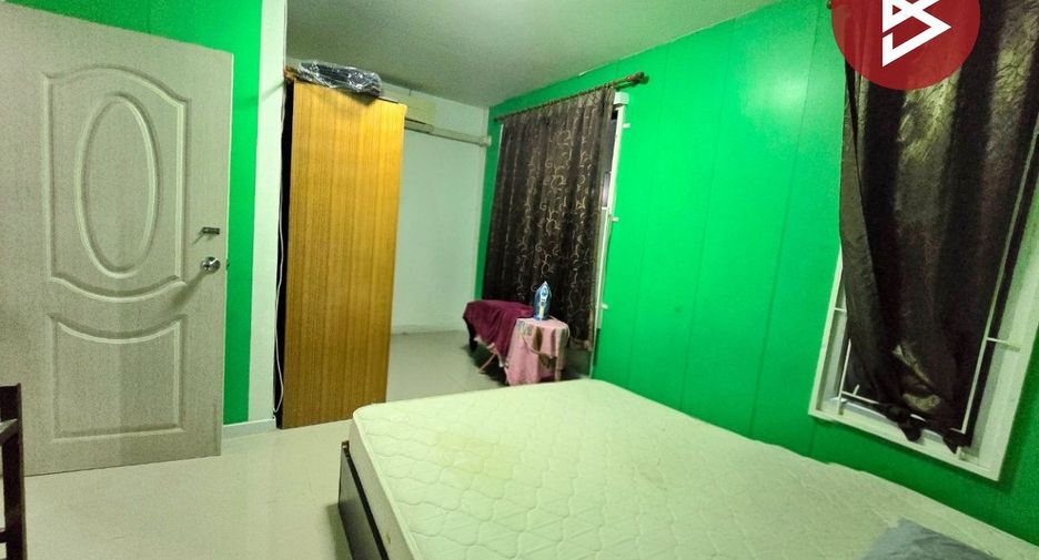 For sale 3 bedrooms townhouse in Phra Samut Chedi, Samut Prakan