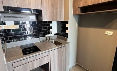Продажа 2 спальни кондо в Банг Капи, Бангкок
