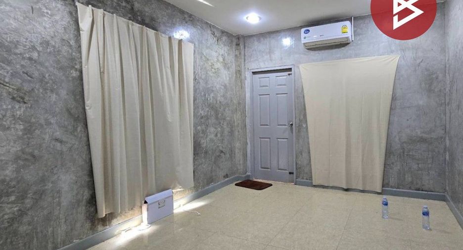 For sale 4 bedrooms retail Space in Mueang Rayong, Rayong