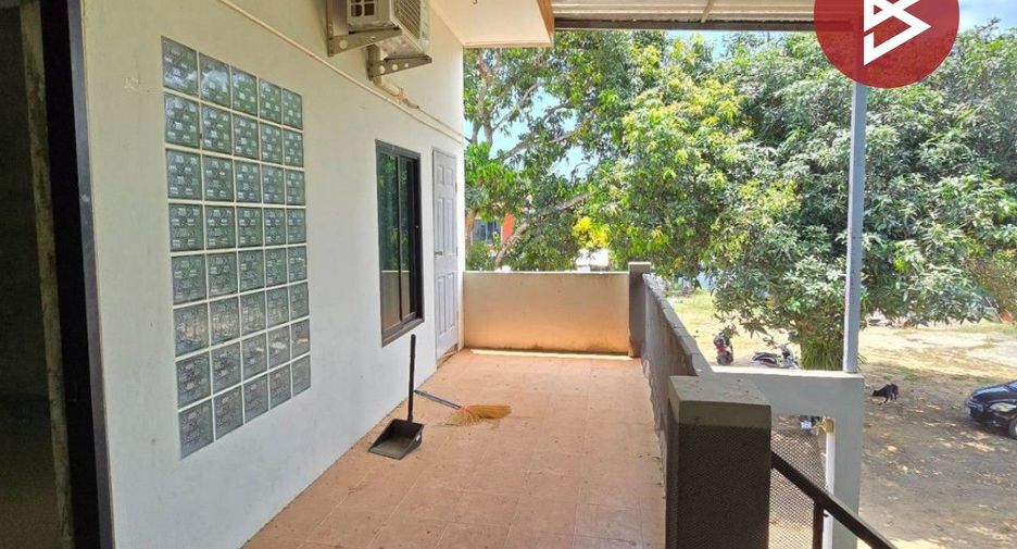 For sale 4 bedrooms retail Space in Mueang Rayong, Rayong