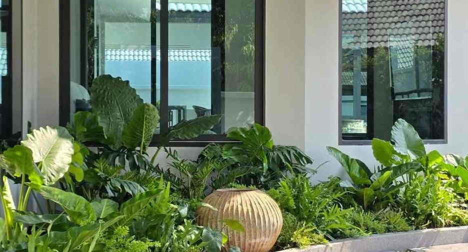For rent 3 bedrooms villa in Bang Lamung, Chonburi