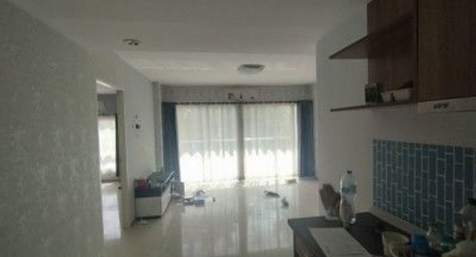 For sale 1 bed condo in Ban Khai, Rayong