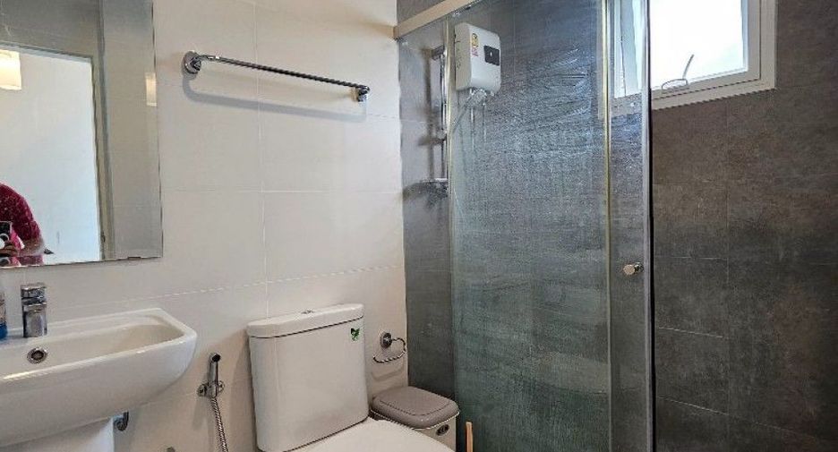 For sale 3 bedrooms house in Phra Samut Chedi, Samut Prakan