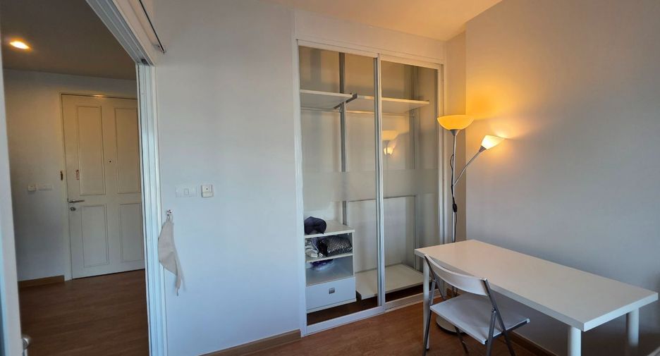 À vendre 1 chambre condo à Bang Sue, Bangkok