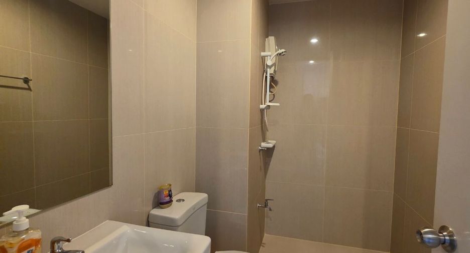 À vendre 1 chambre condo à Bang Sue, Bangkok