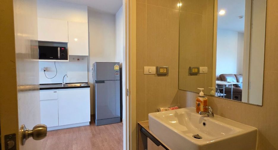 À vendre 1 chambre condo à Bang Sue, Bangkok