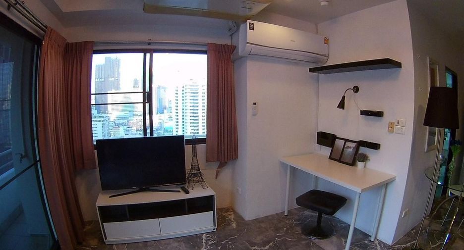 For rent 1 bed condo in Huai Khwang, Bangkok