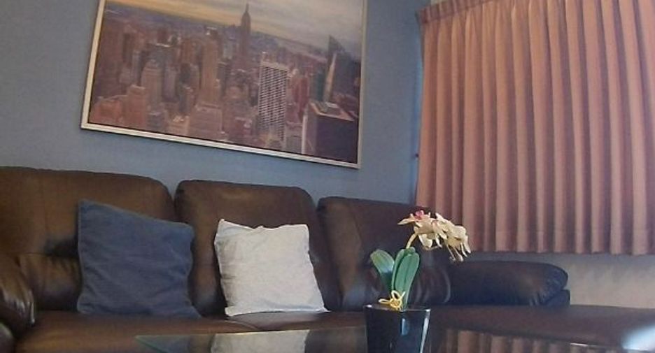 For rent 1 bed condo in Huai Khwang, Bangkok