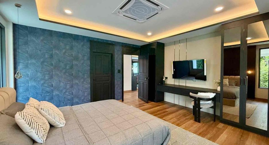 For rent 3 bedrooms villa in Bang Lamung, Chonburi