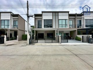 Продажа 2 спальни таунхаус в Bang Phli, Самутпракан