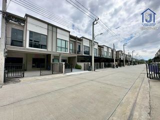Продажа 2 спальни таунхаус в Bang Phli, Самутпракан