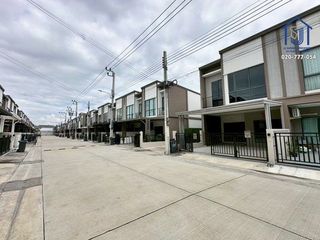 Продажа 2 спальни таунхаус в Bang Phli, Самутпракан