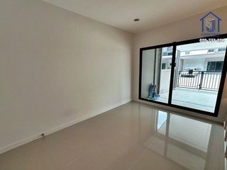 Продажа 2 спальни таунхаус в Bang Phli, Самутпракан