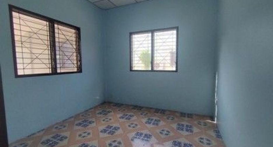 For sale 1 bed townhouse in Ban Khai, Rayong