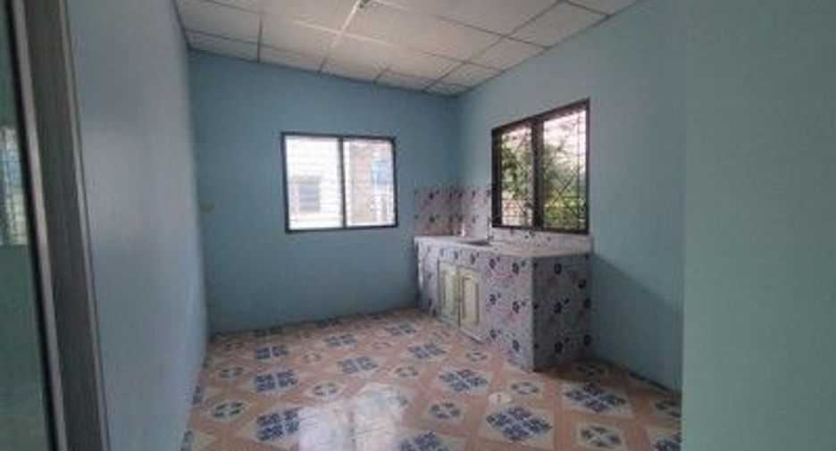 For sale 1 bed townhouse in Ban Khai, Rayong