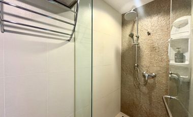 À louer et à vendre 1 chambre condo à Bang Lamung, Chonburi