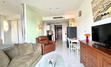 À louer et à vendre 1 chambre condo à Bang Lamung, Chonburi