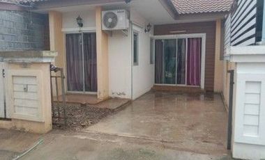 Продажа 1 кровать таунхаус в Prachantakham, Прачинбури