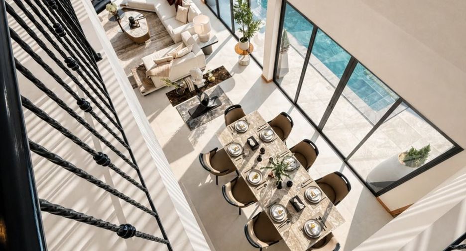 For sale 8 bedrooms villa in Bang Lamung, Chonburi