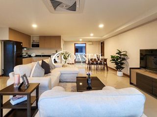 For sale 2 bedrooms condo in Chatuchak, Bangkok