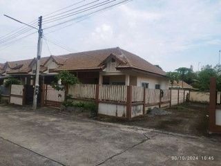 For sale 1 bed townhouse in Ban Khai, Rayong