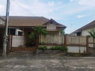 For sale 1 bed townhouse in Ban Khai, Rayong