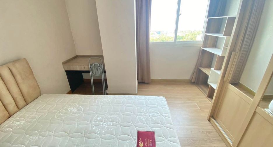 For sale 2 bedrooms condo in Si Racha, Chonburi