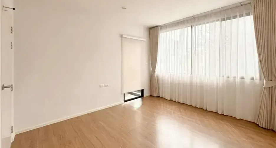 For sale 3 bedrooms townhouse in Bang Kruai, Nonthaburi