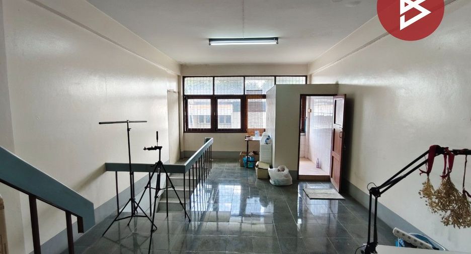 For sale 2 bedrooms retail Space in Ban Pong, Ratchaburi