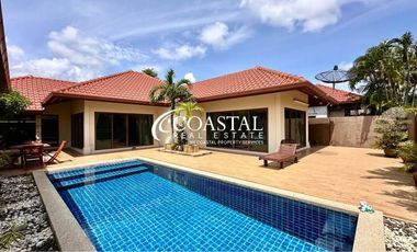 For rent 3 bedrooms house in Huay Yai, Pattaya