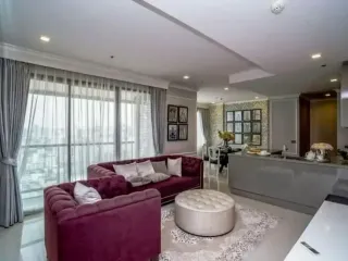 For sale 3 bedrooms condo in Ratchathewi, Bangkok
