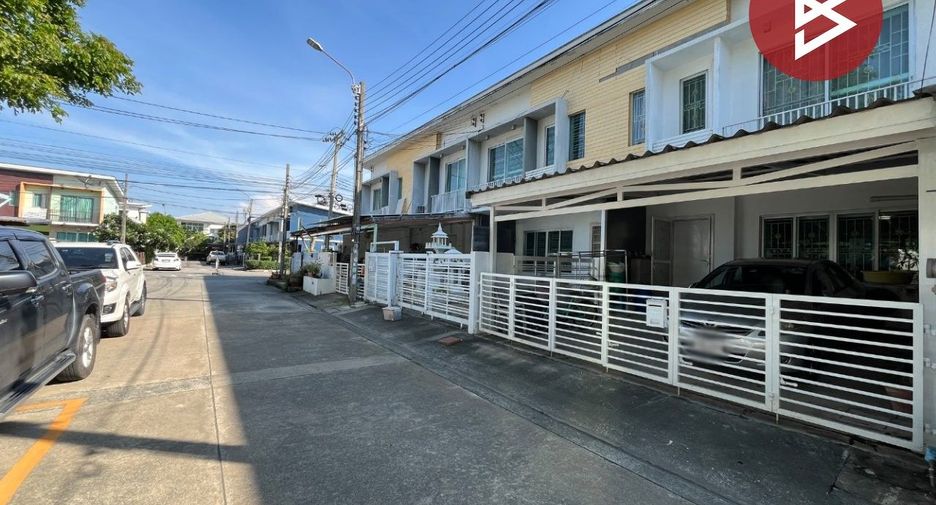 Продажа 3 спальни таунхаус в Mueang Samut Prakan, Самутпракан