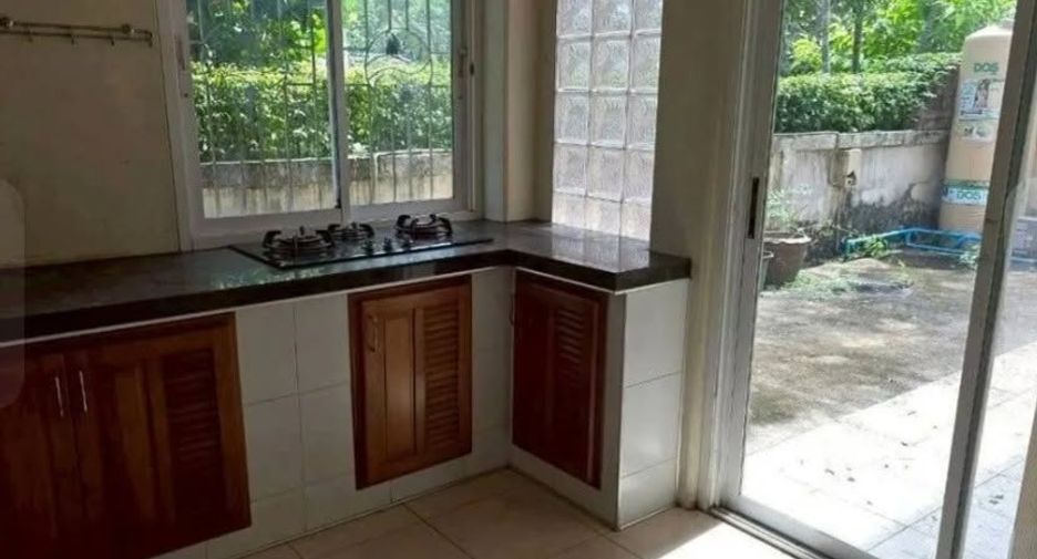 À vendre 6 chambres maison à Mueang Chiang Mai, Chiang Mai