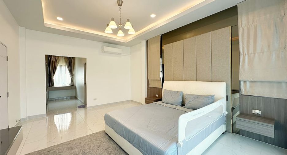 À louer 4 chambres villa à Bang Lamung, Chonburi