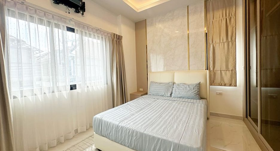 À louer 4 chambres villa à Bang Lamung, Chonburi
