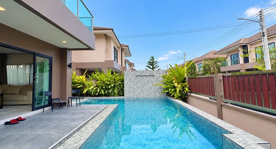À louer 4 chambres villa à Bang Lamung, Chonburi