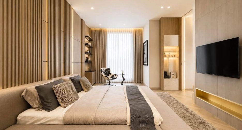 Villa en alquiler de 4 habitaciones en Bang Lamung, Chonburi