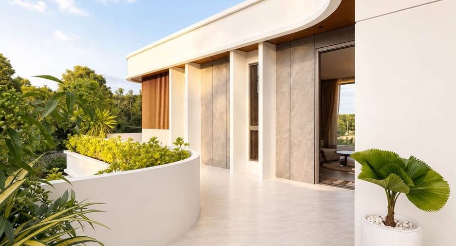 Villa en alquiler de 4 habitaciones en Bang Lamung, Chonburi