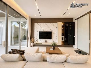 Villa en alquiler de 4 habitaciones en Bang Lamung, Chonburi