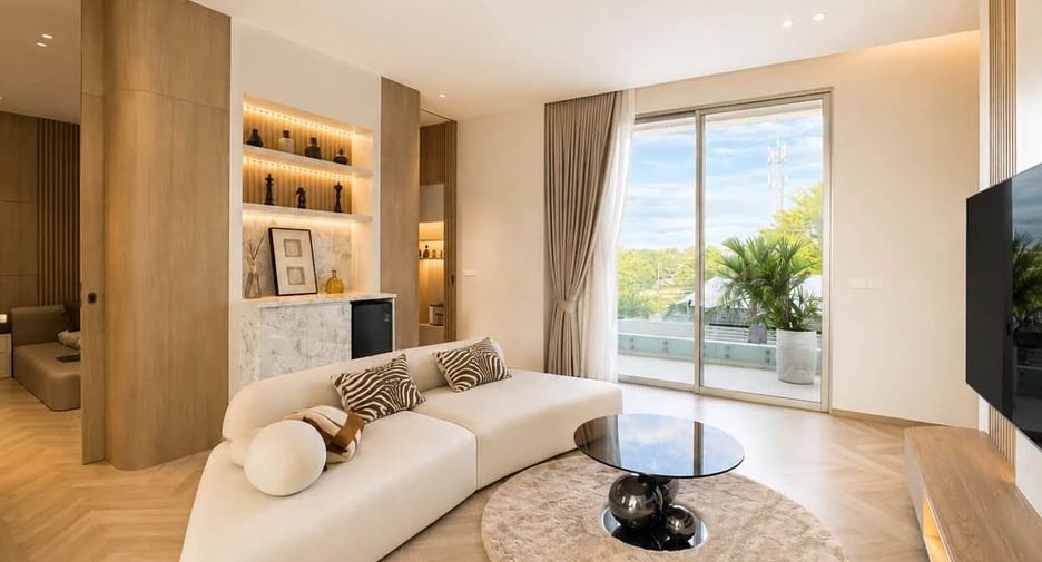 Villa en alquiler de 4 habitaciones en Bang Lamung, Chonburi