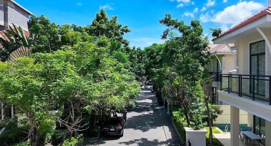 For rent and for sale 4 bedrooms villa in Bang Lamung, Chonburi